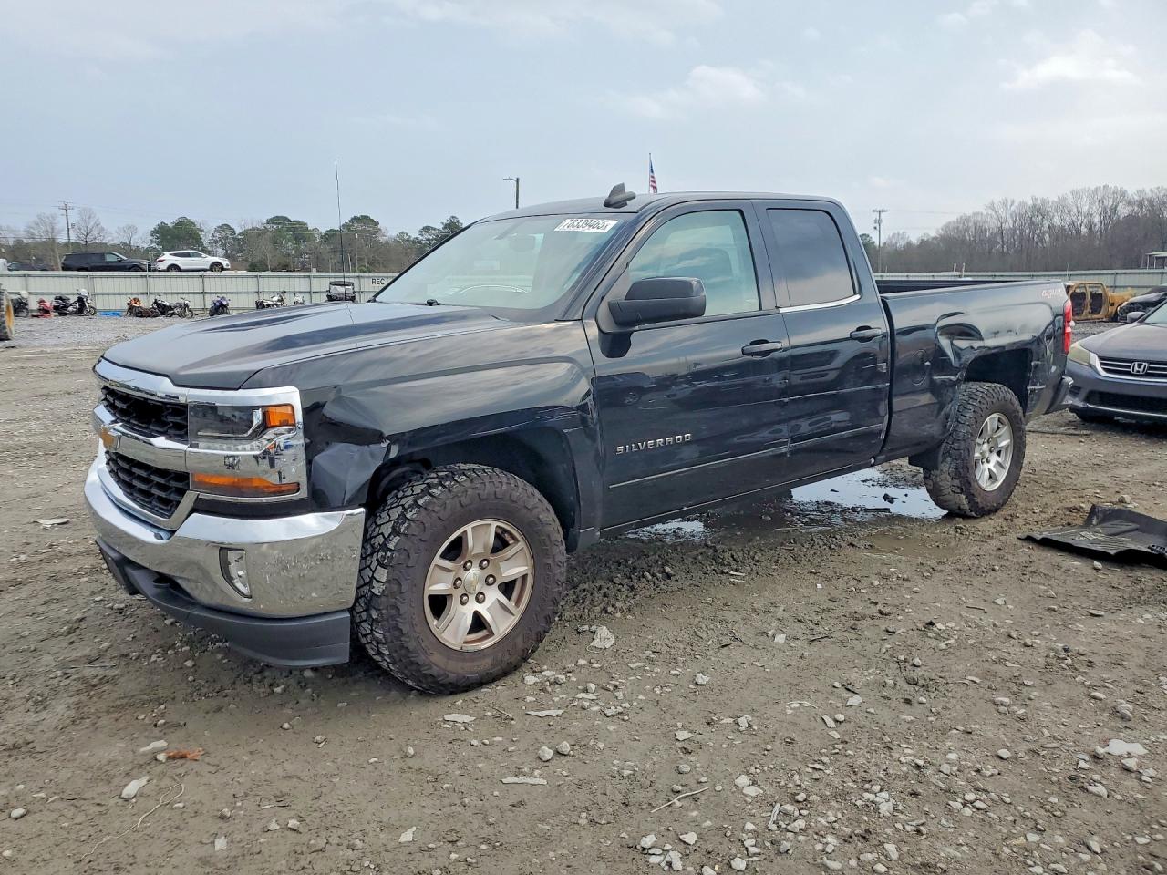 2017 CHEVROLET SILVERADO