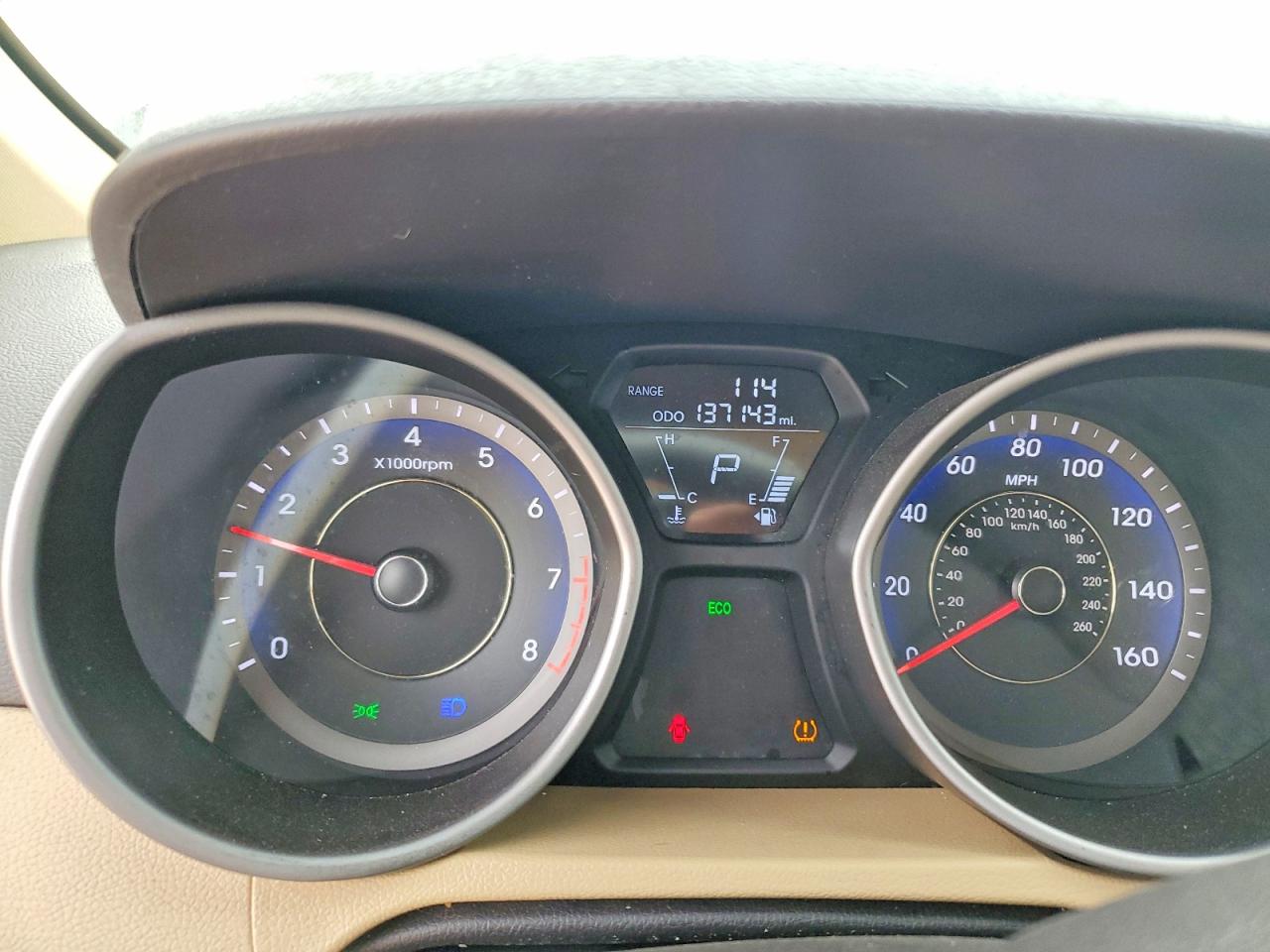 2013 HYUNDAI ELANTRA GLS photo 17