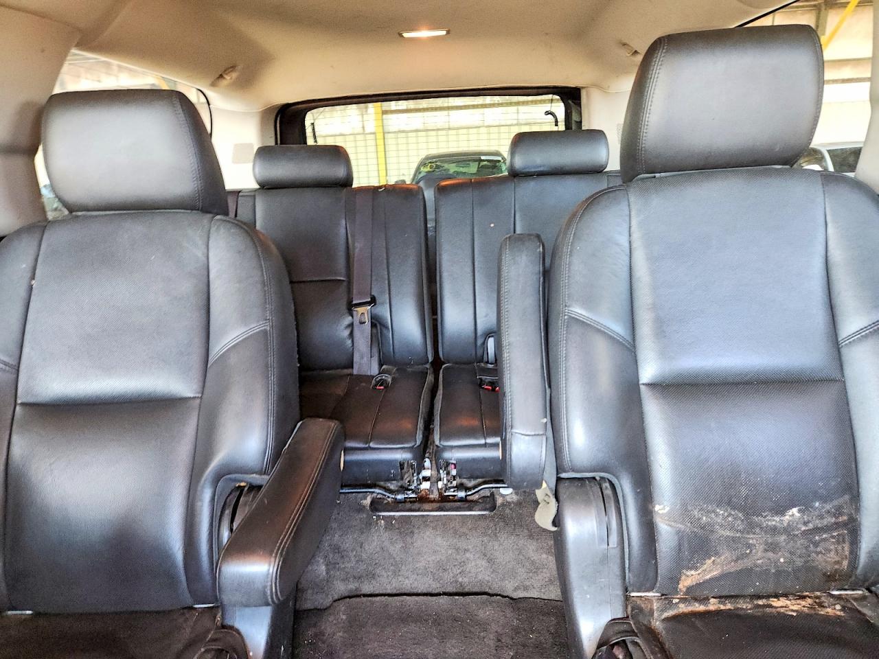 2014 GMC YUKON XL DENALI photo 19