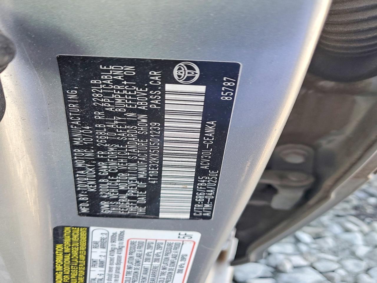 2005 TOYOTA CAMRY LE photo 12