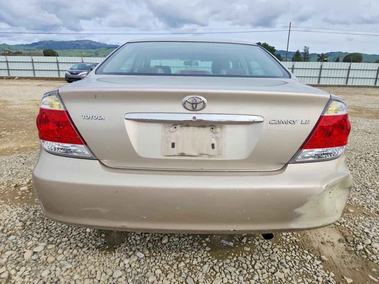 2006 TOYOTA CAMRY LE photo 6