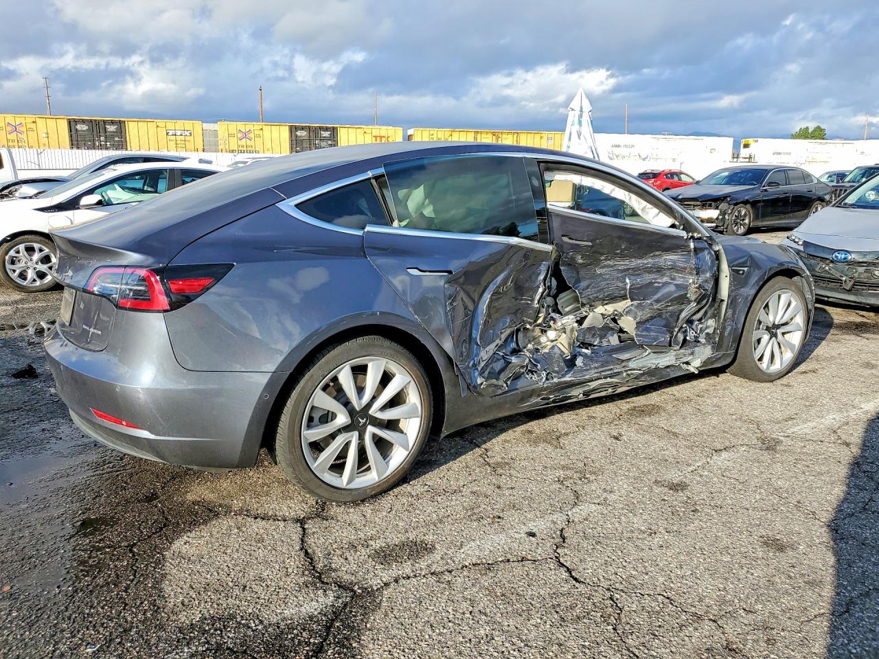 2020 TESLA MODEL 3 photo 3