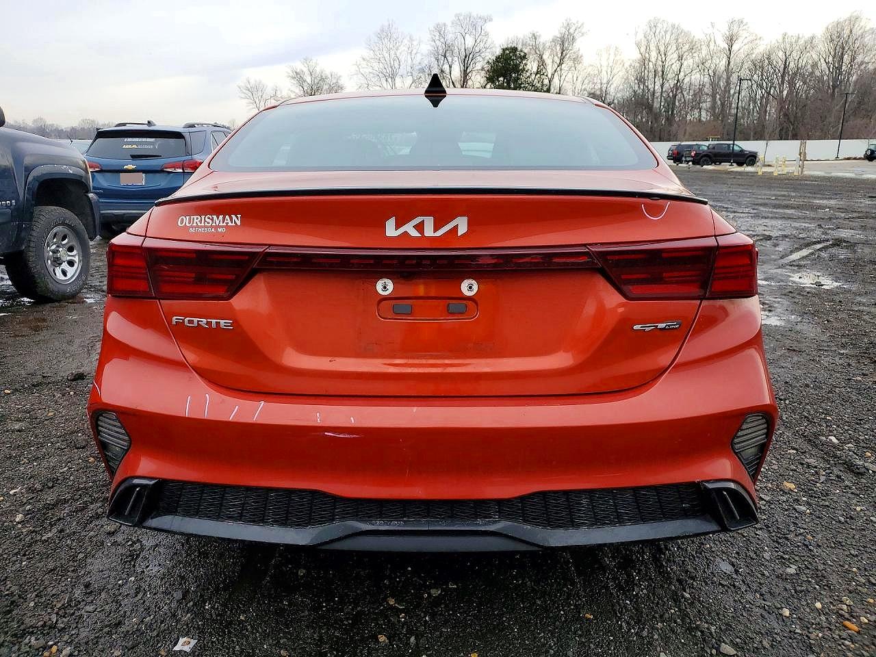 2023 KIA FORTE GT LINE photo 6