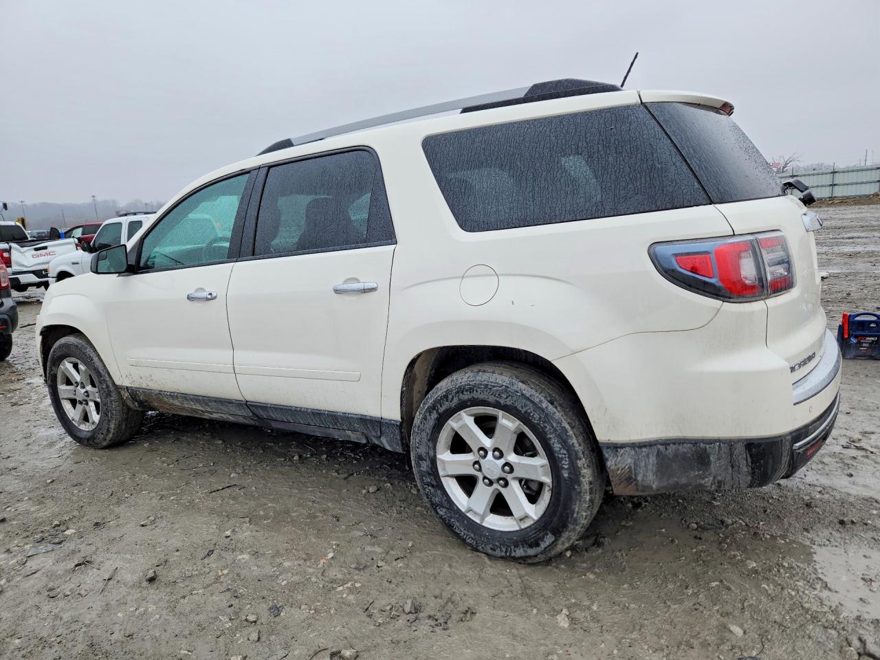 2014 GMC ACADIA SLE photo 3