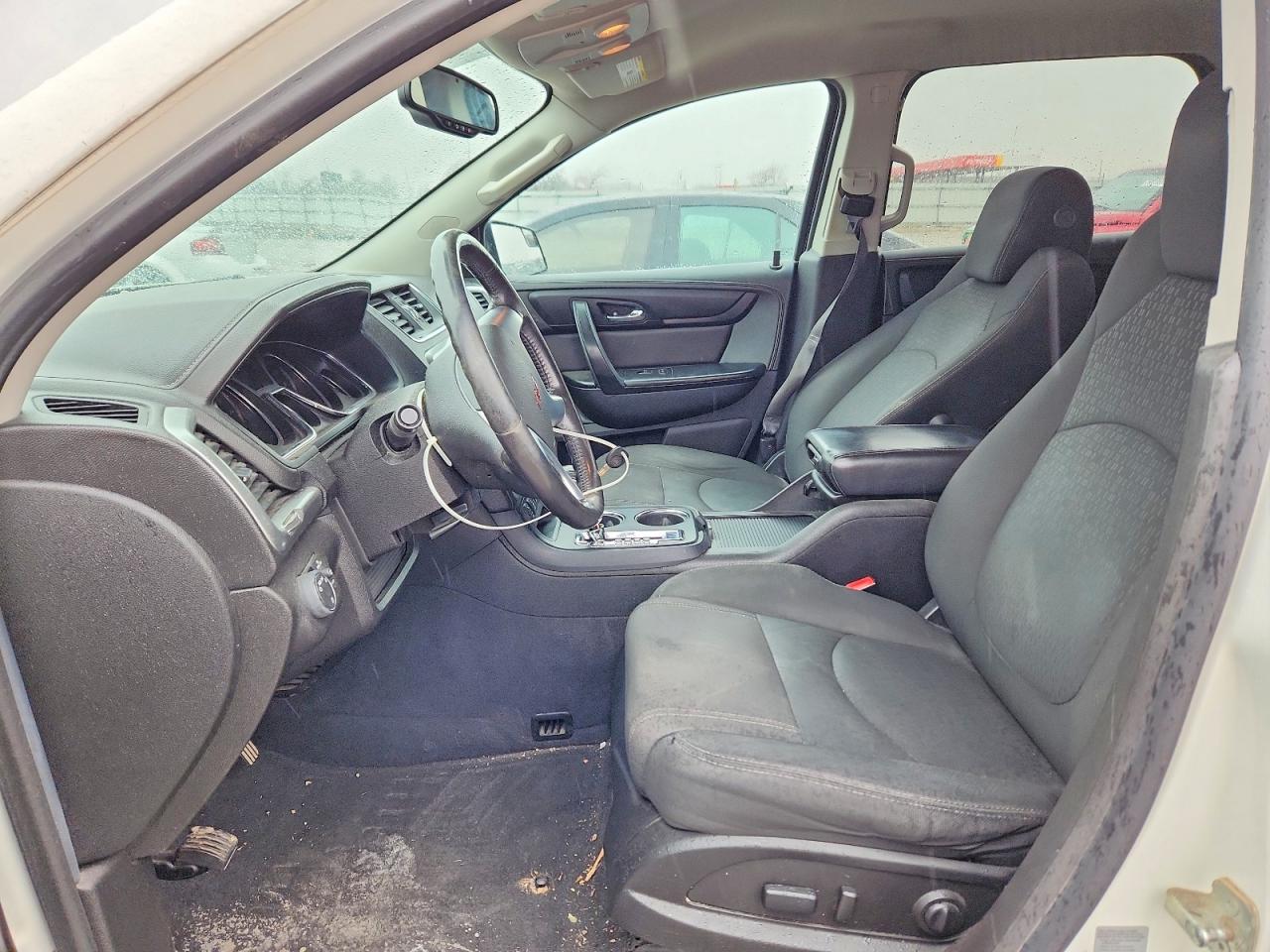 2014 GMC ACADIA SLE photo 13