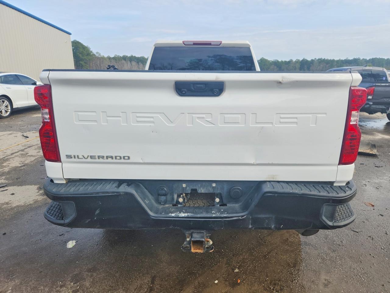 2024 CHEVROLET SILVERADO K2500 HEAVY DUTY photo 11