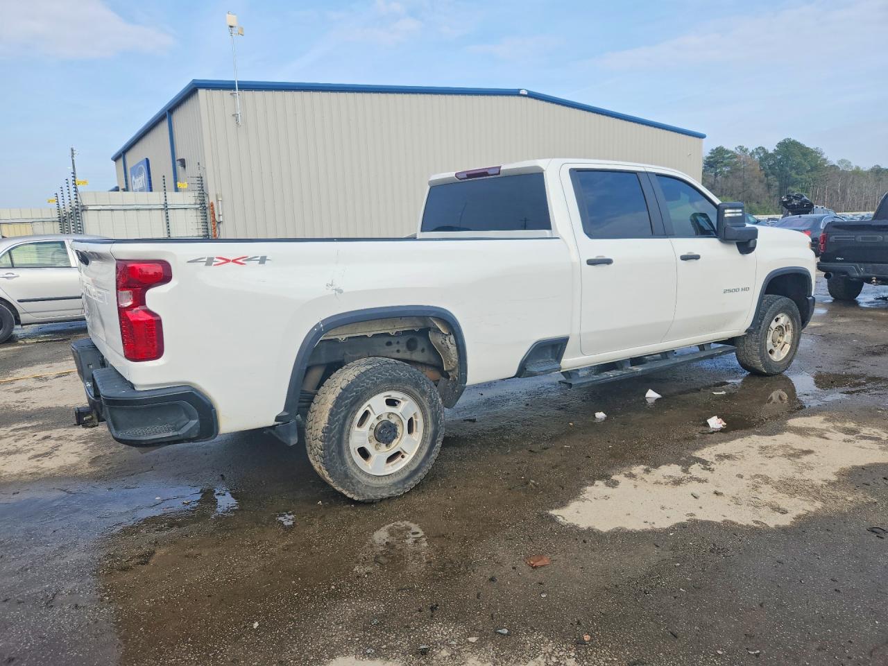 2024 CHEVROLET SILVERADO K2500 HEAVY DUTY photo 5