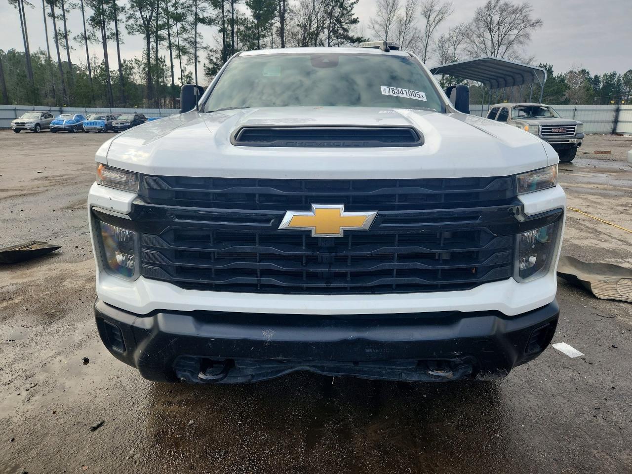 2024 CHEVROLET SILVERADO K2500 HEAVY DUTY photo 9