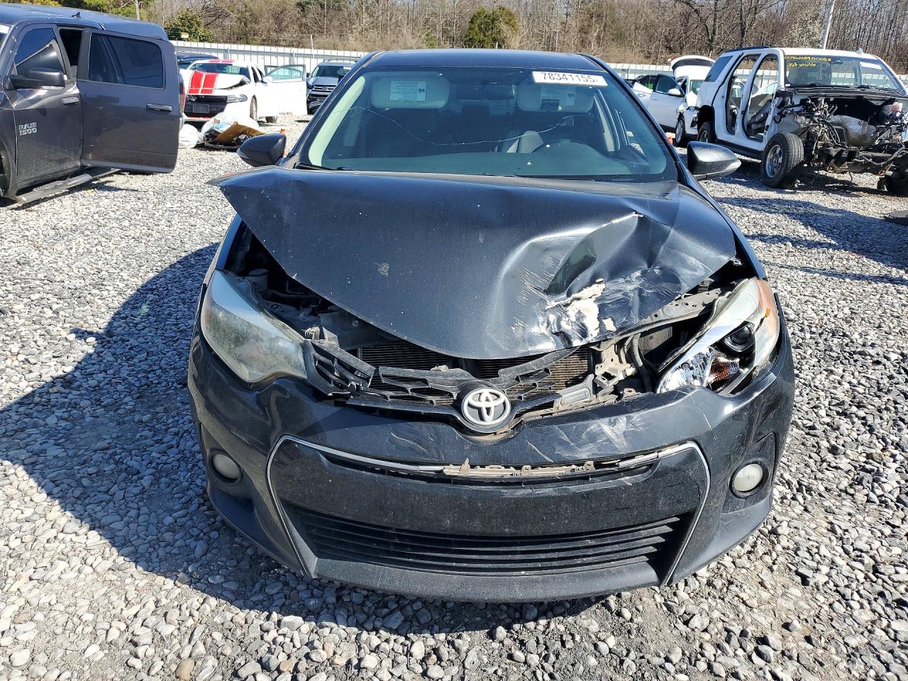 2014 TOYOTA COROLLA photo 5