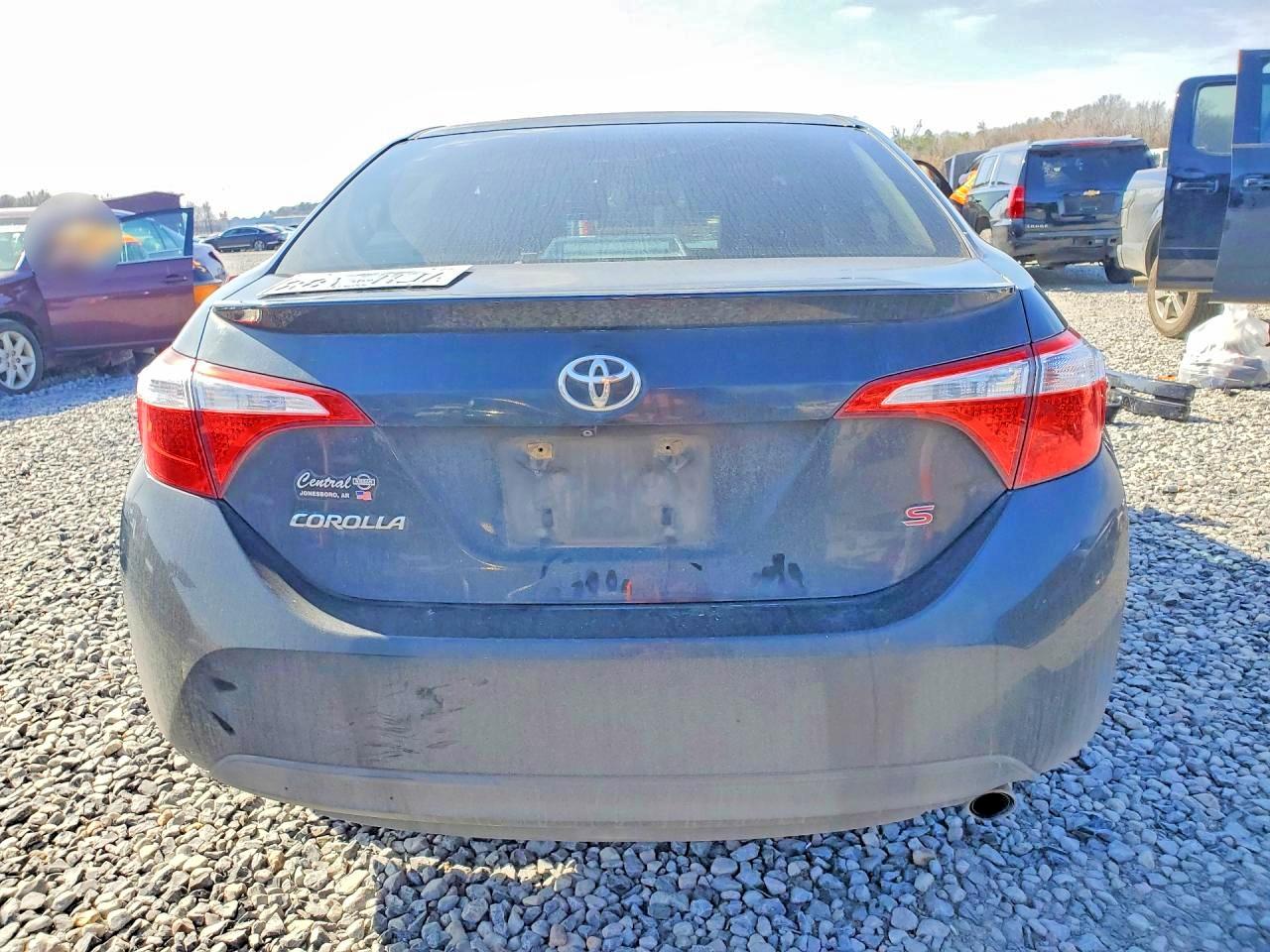 2014 TOYOTA COROLLA photo 6