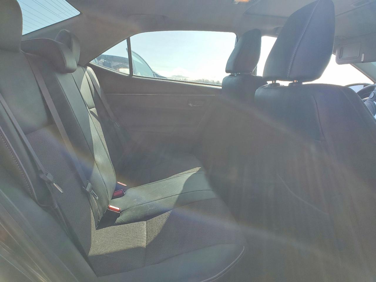 2014 TOYOTA COROLLA photo 10