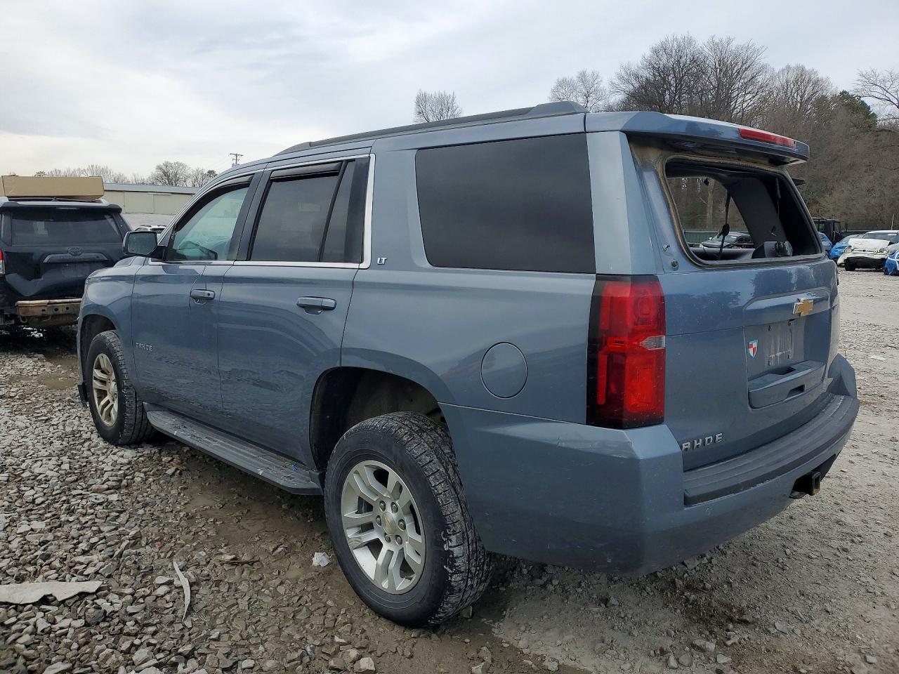 2015 CHEVROLET TAHOE K1500 LT photo 3