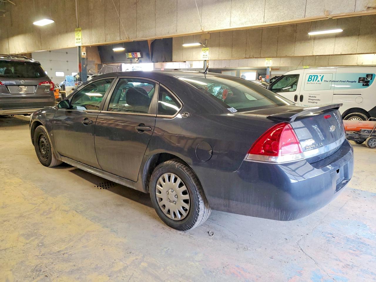 2009 CHEVROLET IMPALA LS photo 2