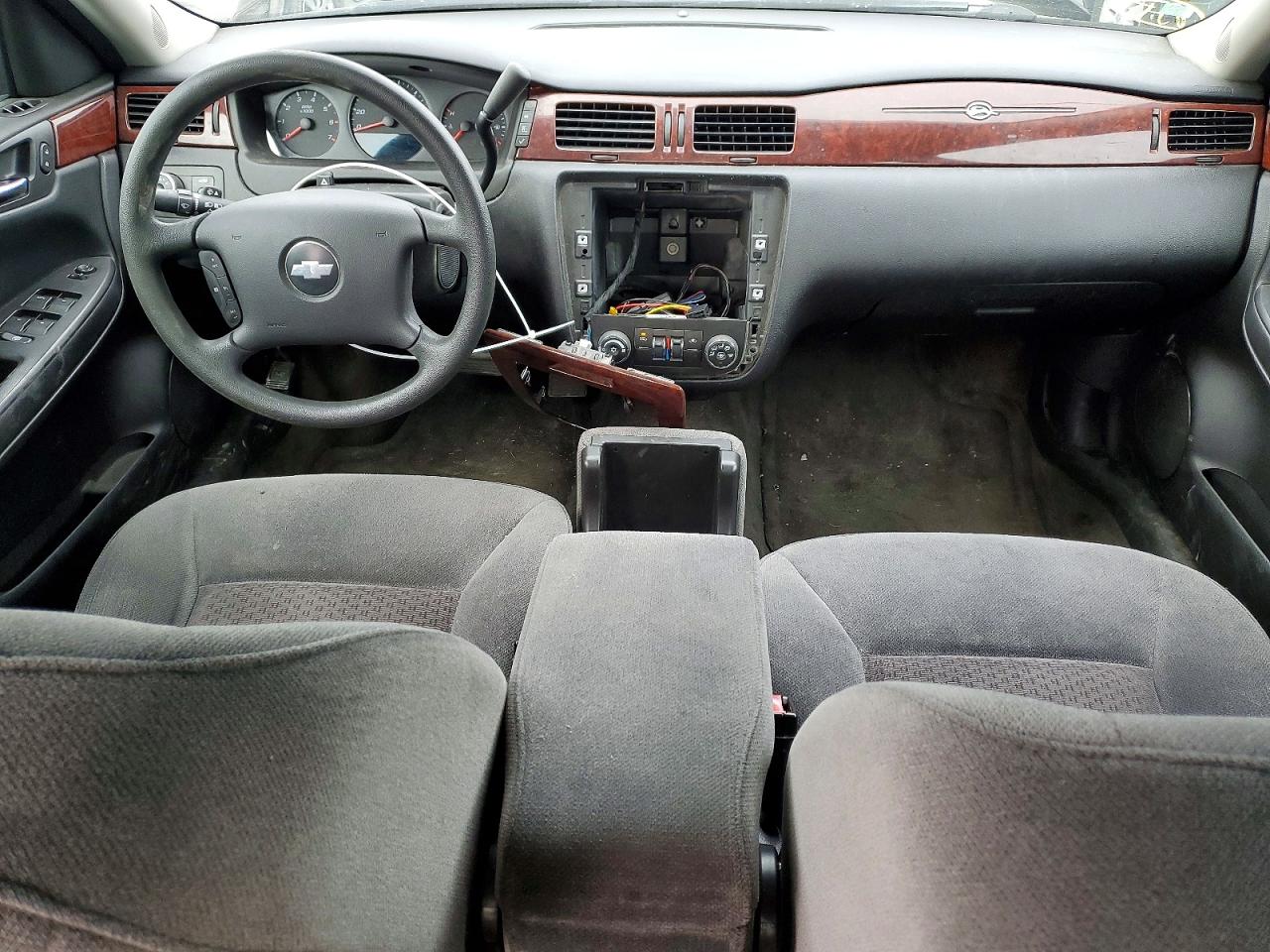 2009 CHEVROLET IMPALA LS photo 8