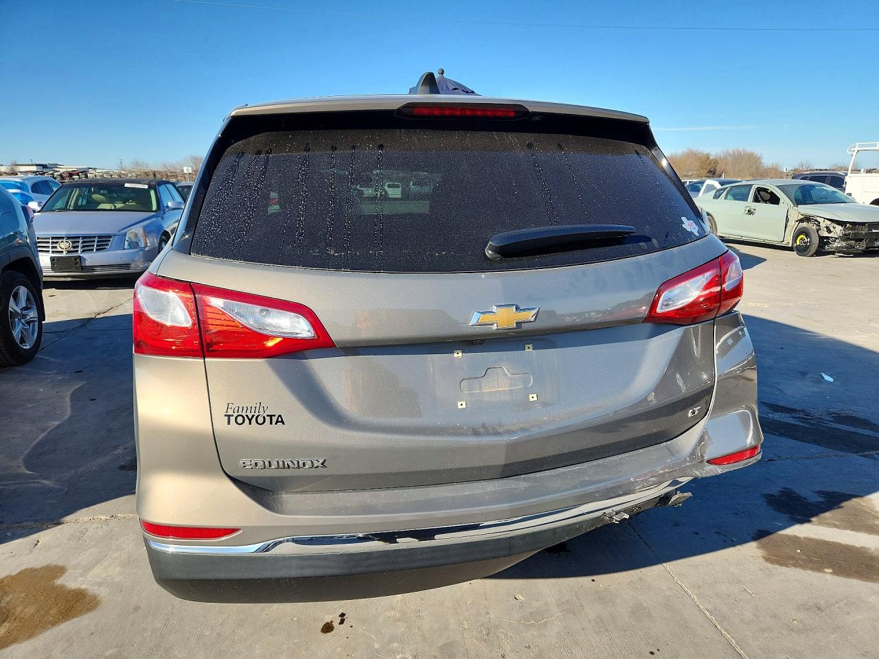 2018 CHEVROLET EQUINOX LT photo 11
