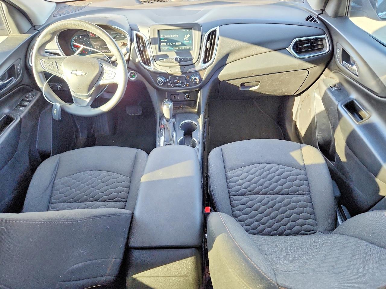 2018 CHEVROLET EQUINOX LT photo 15