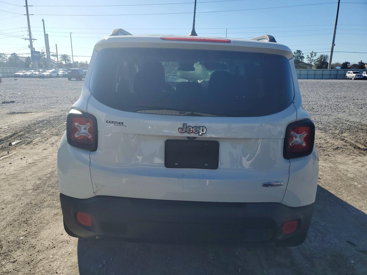 2017 JEEP RENEGADE LATITUDE photo 16
