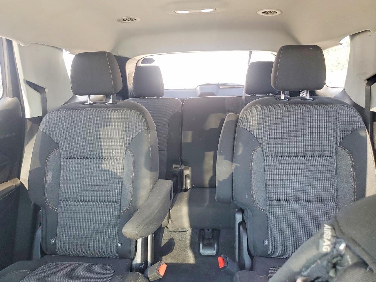 2019 CHEVROLET TRAVERSE LT photo 10