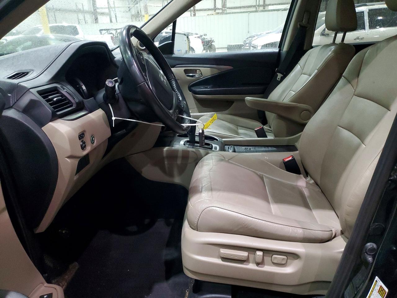 2016 HONDA PILOT EXLN photo 13