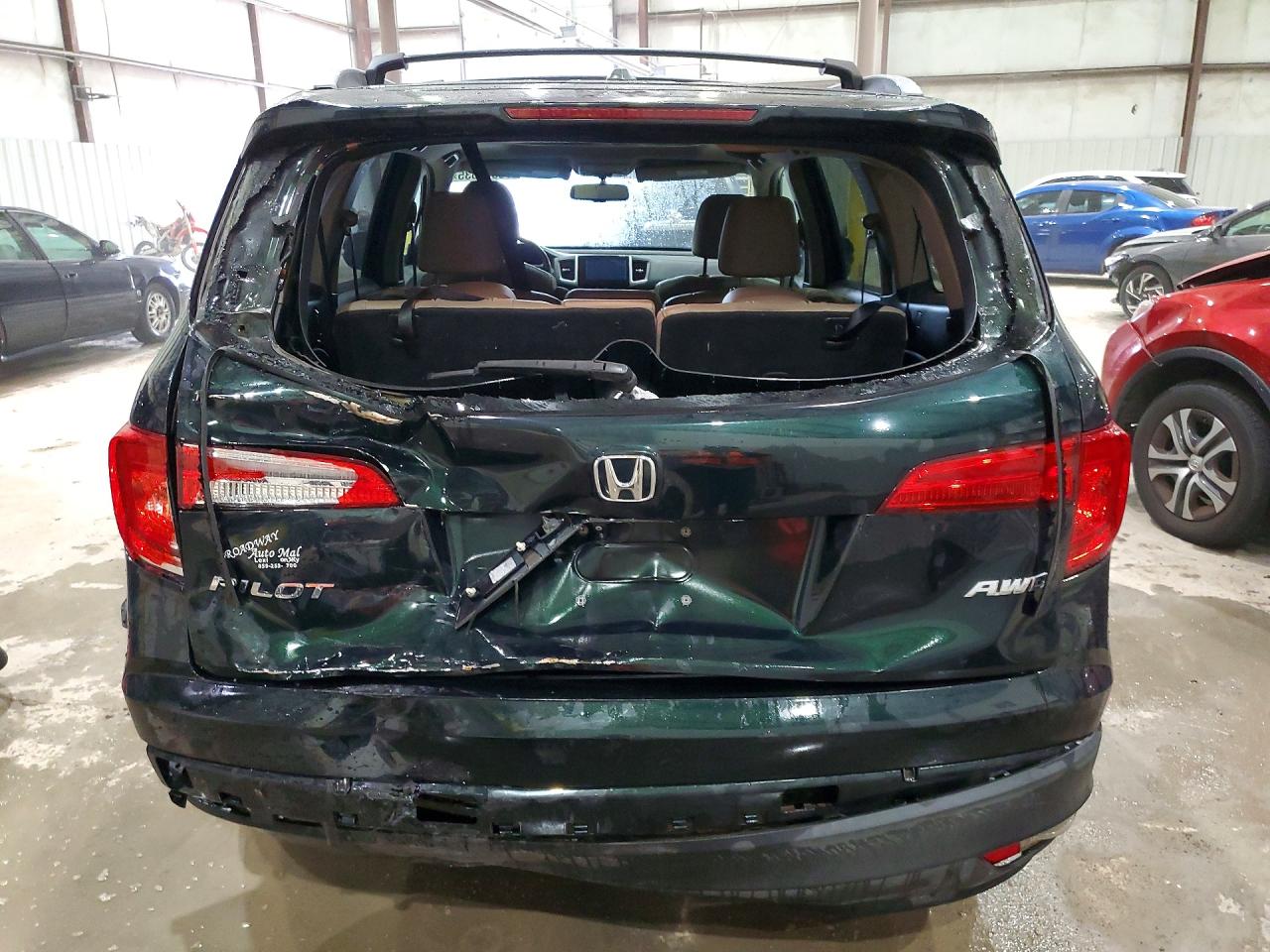 2016 HONDA PILOT EXLN photo 11