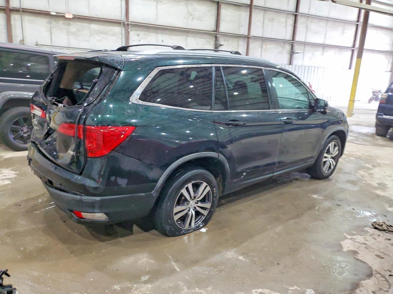 2016 HONDA PILOT EXLN photo 5
