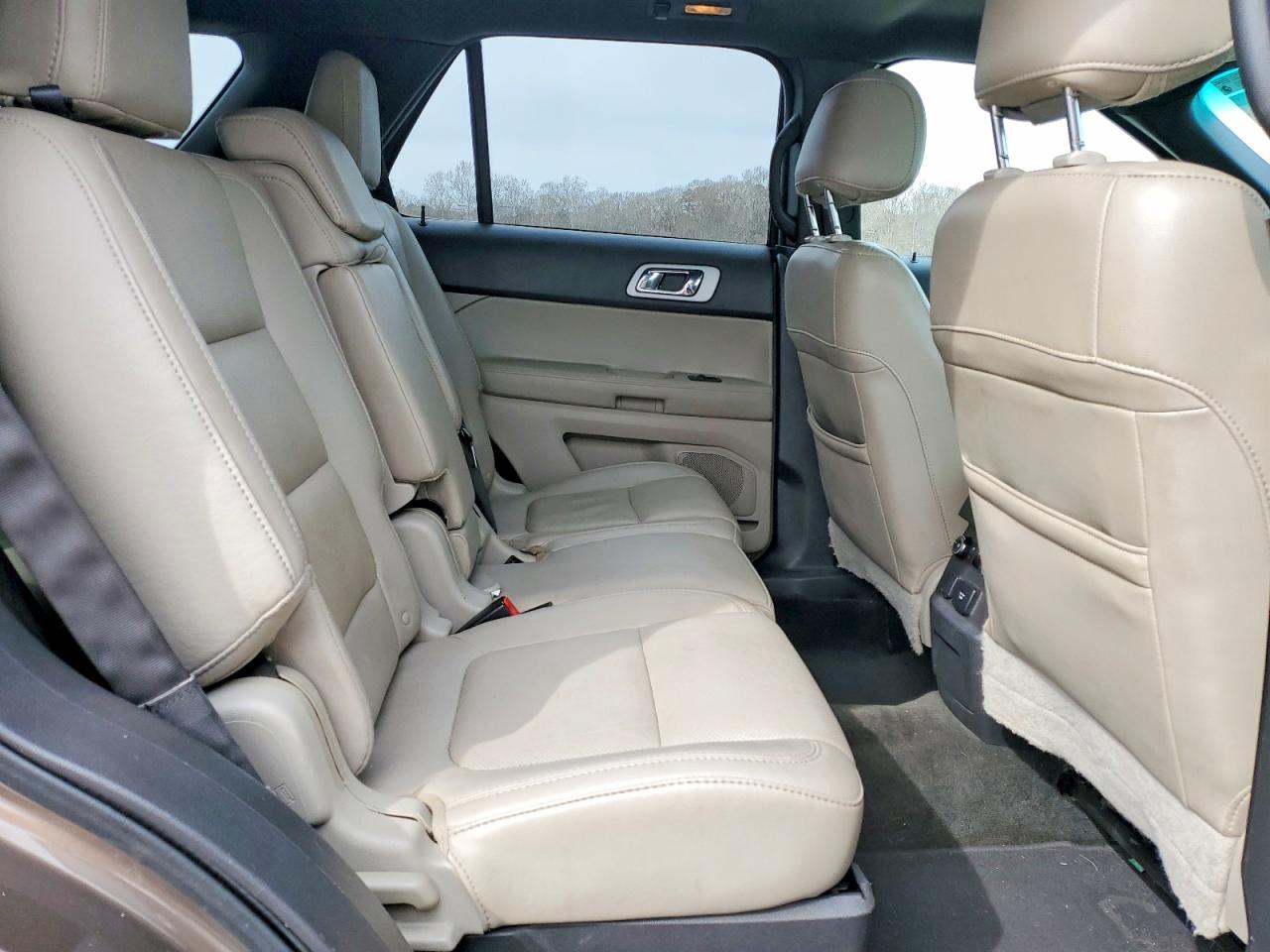 2015 FORD EXPLORER LIMITED photo 31