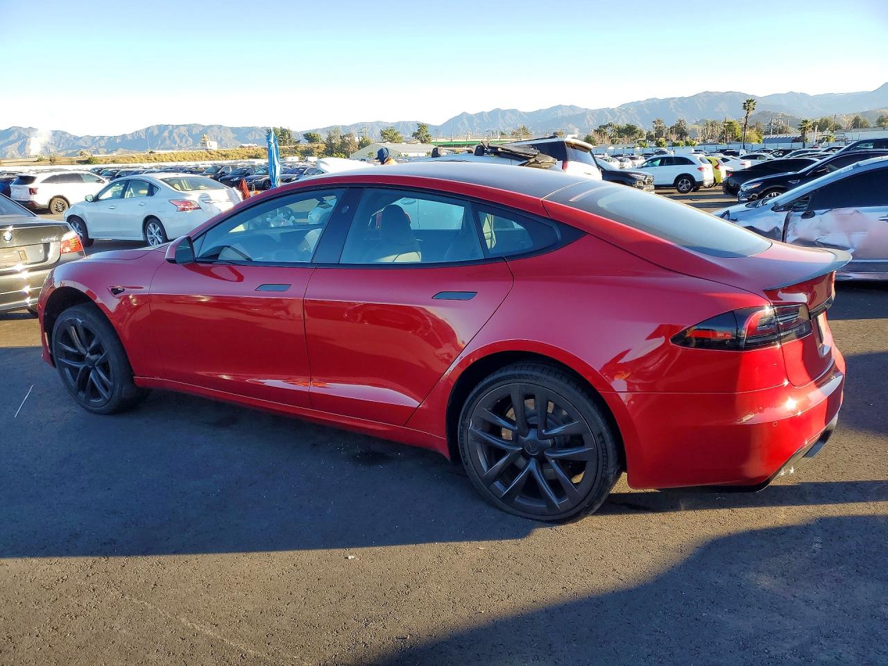 2022 TESLA MODEL S photo 3