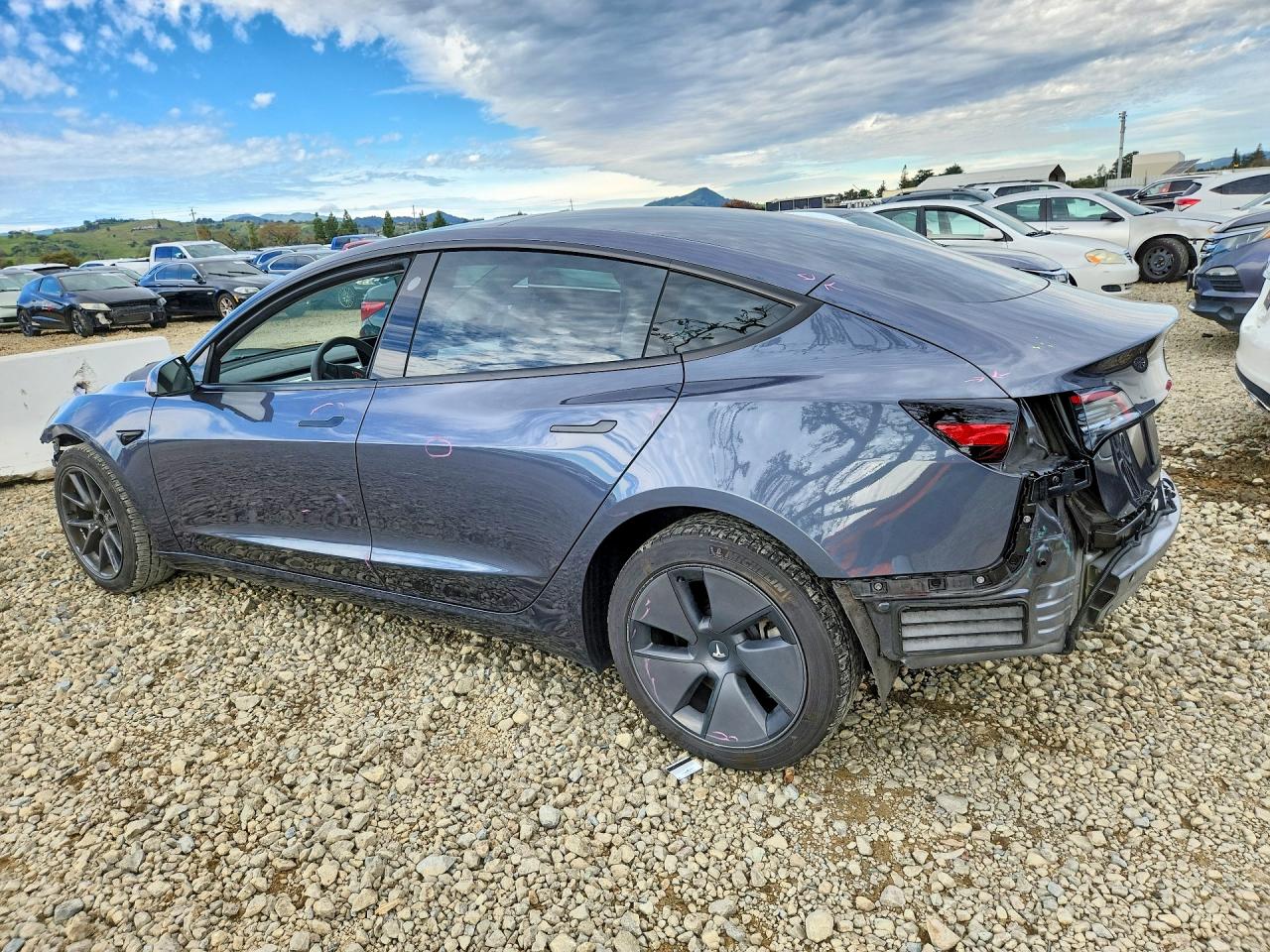 2023 TESLA MODEL 3 photo 3