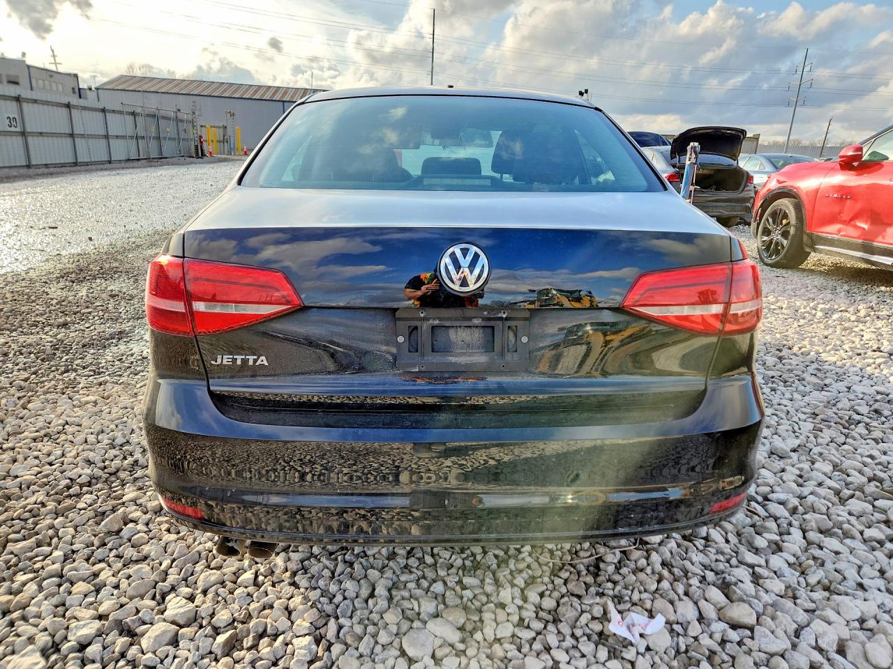 2015 VOLKSWAGEN JETTA BASE photo 6