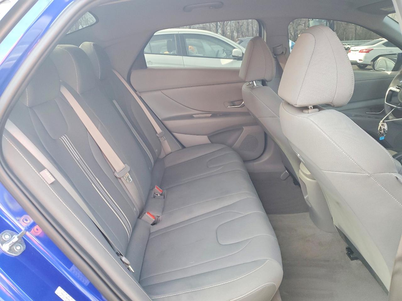 2024 HYUNDAI ELANTRA SEL photo 10