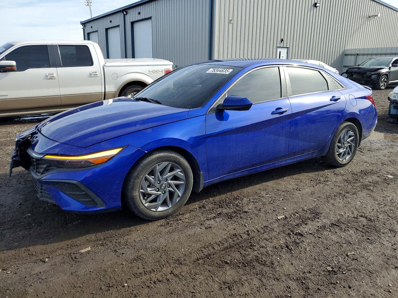 2024 HYUNDAI ELANTRA