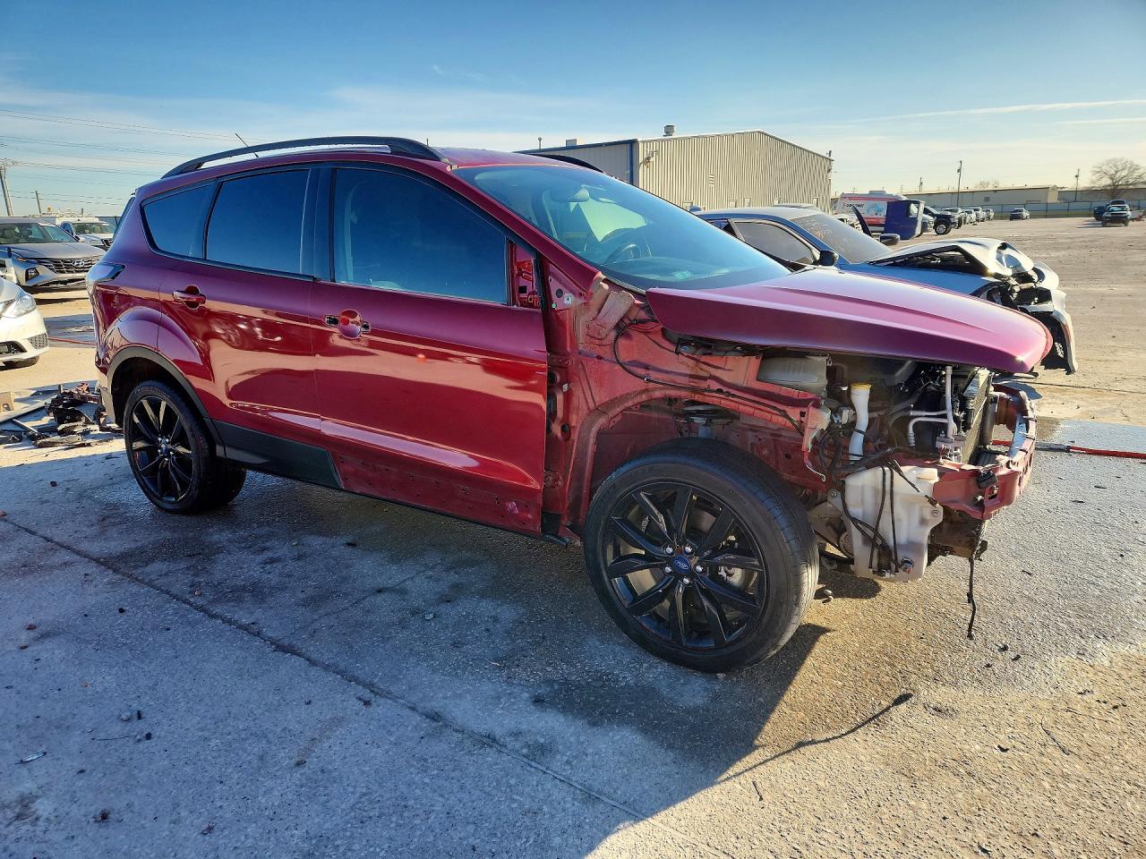 2017 FORD ESCAPE SE photo 4