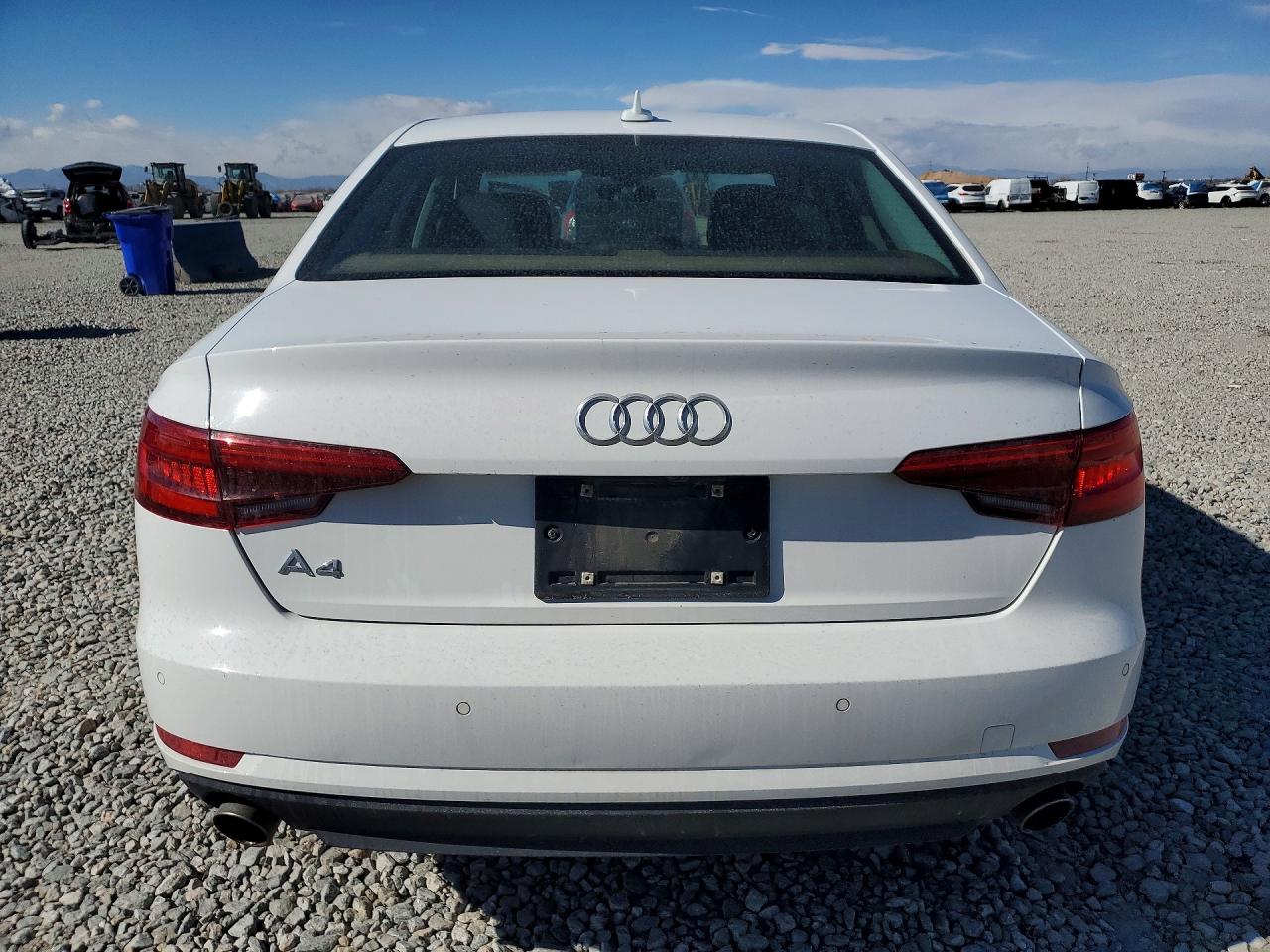 2017 AUDI A4 PREMIUM photo 6