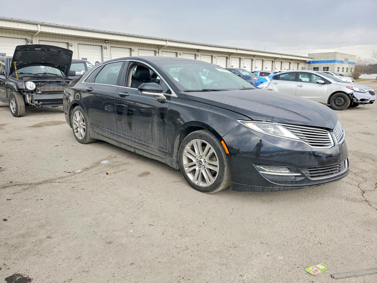 2016 LINCOLN MKZ photo 4