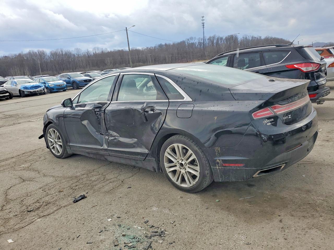 2016 LINCOLN MKZ photo 2