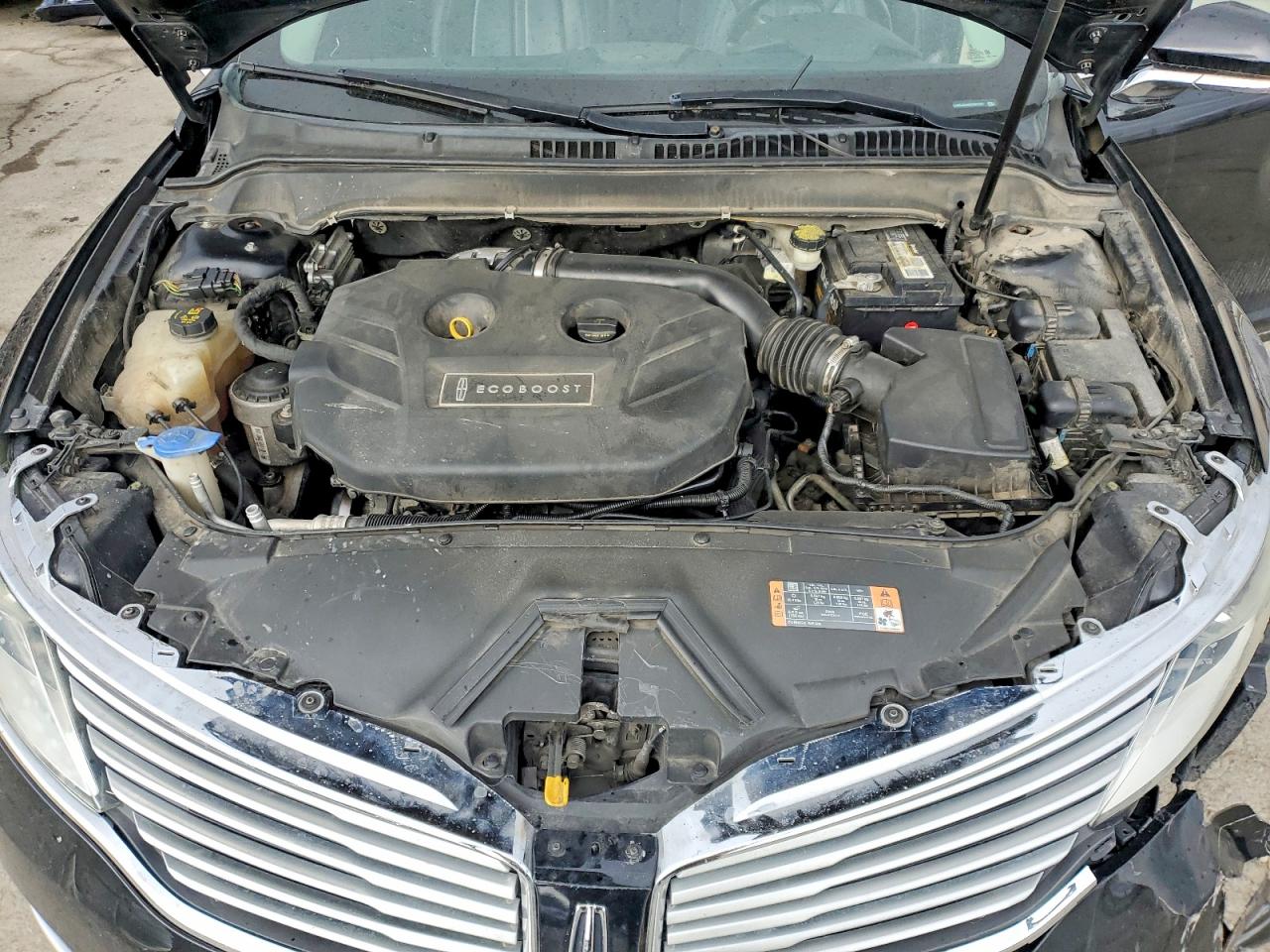 2016 LINCOLN MKZ photo 11