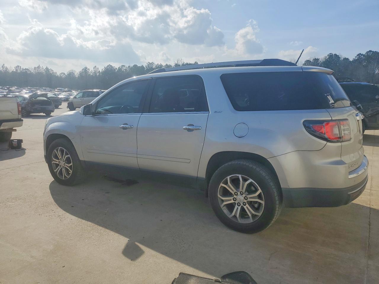 2016 GMC ACADIA SLT-1 photo 4