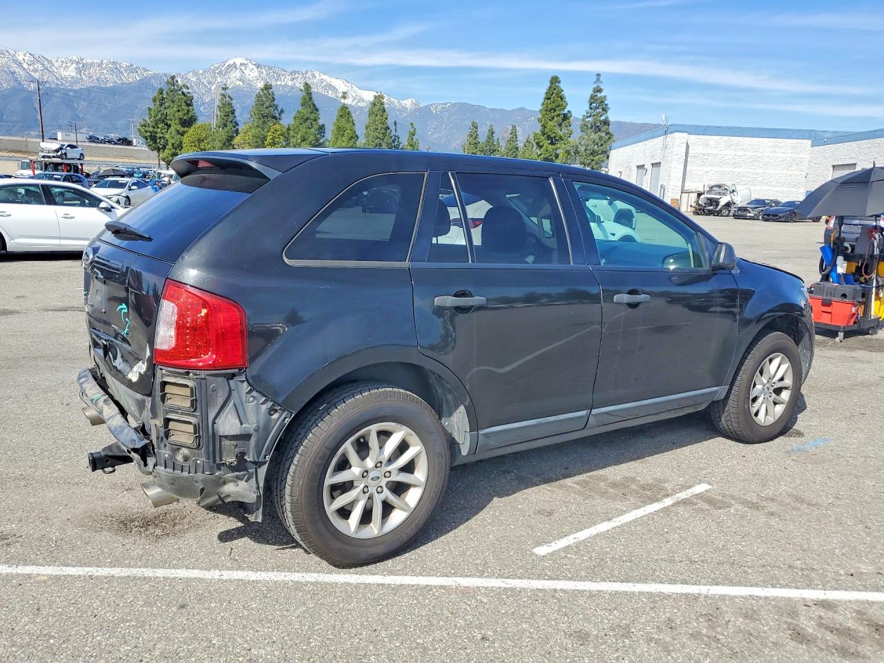 2013 FORD EDGE SE photo 5