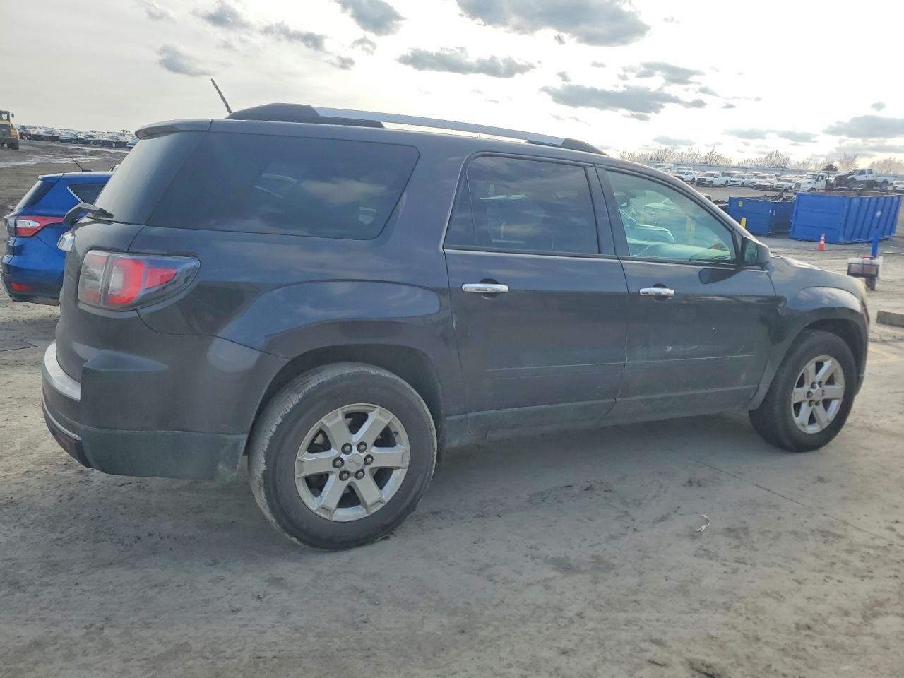 2016 GMC ACADIA SLE photo 5
