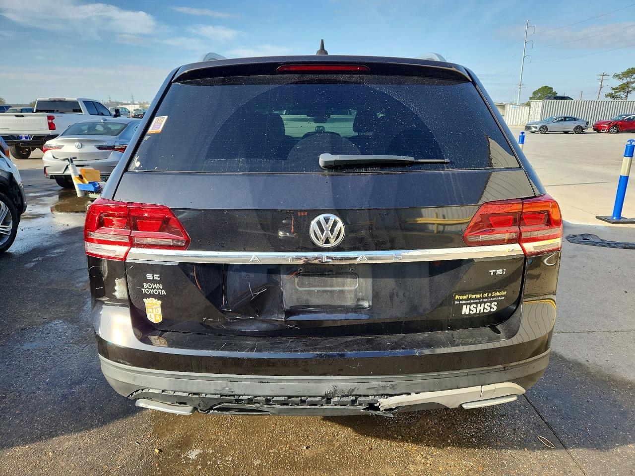 2018 VOLKSWAGEN ATLAS SE photo 16