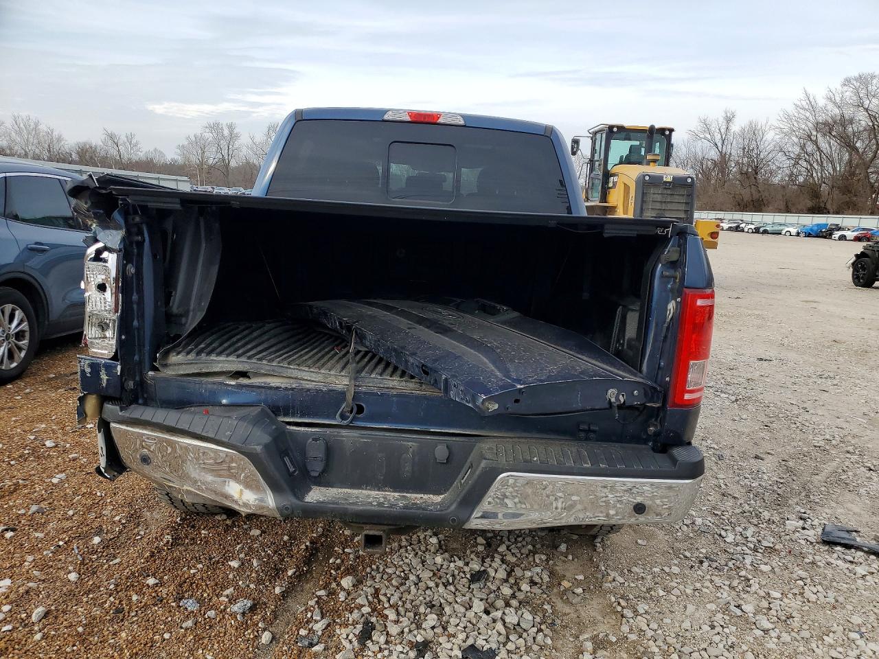 2017 FORD F150 SUPERCREW photo 11