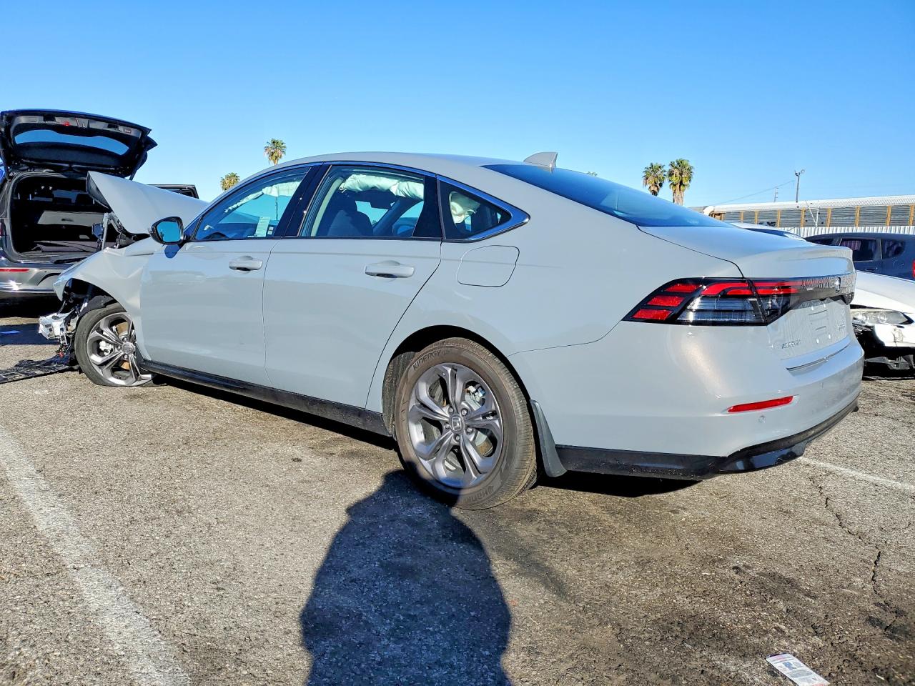 2025 HONDA ACCORD HYBRID EXL photo 2