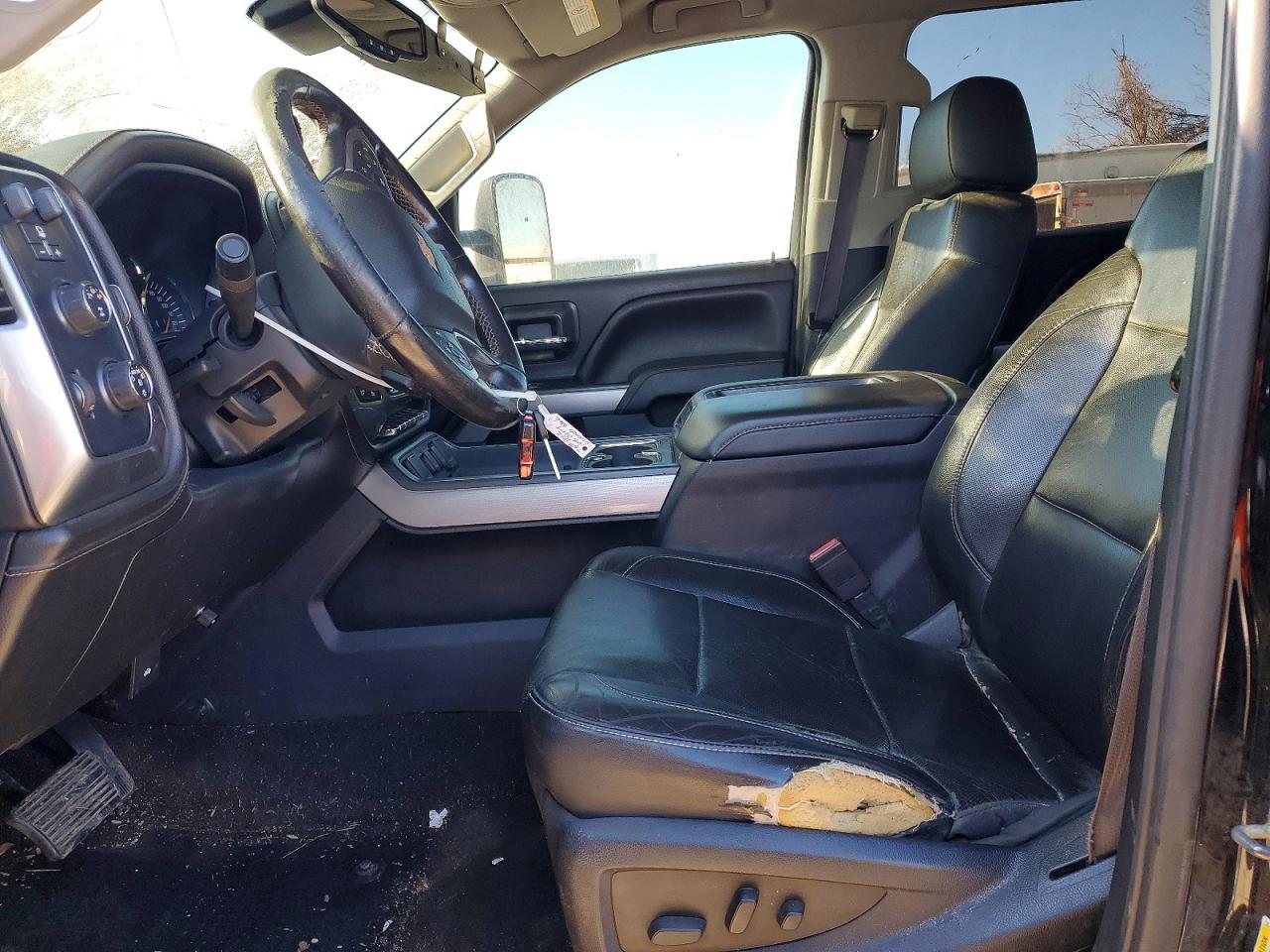 2015 CHEVROLET SILVERADO K2500 HEAVY DUTY LTZ photo 25
