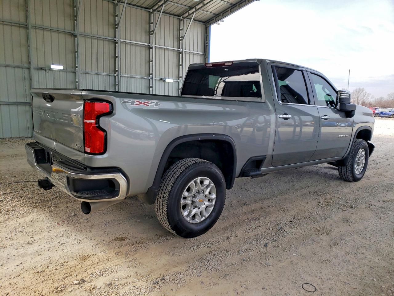 2025 CHEVROLET SILVERADO K2500 HEAVY DUTY LTZ photo 5