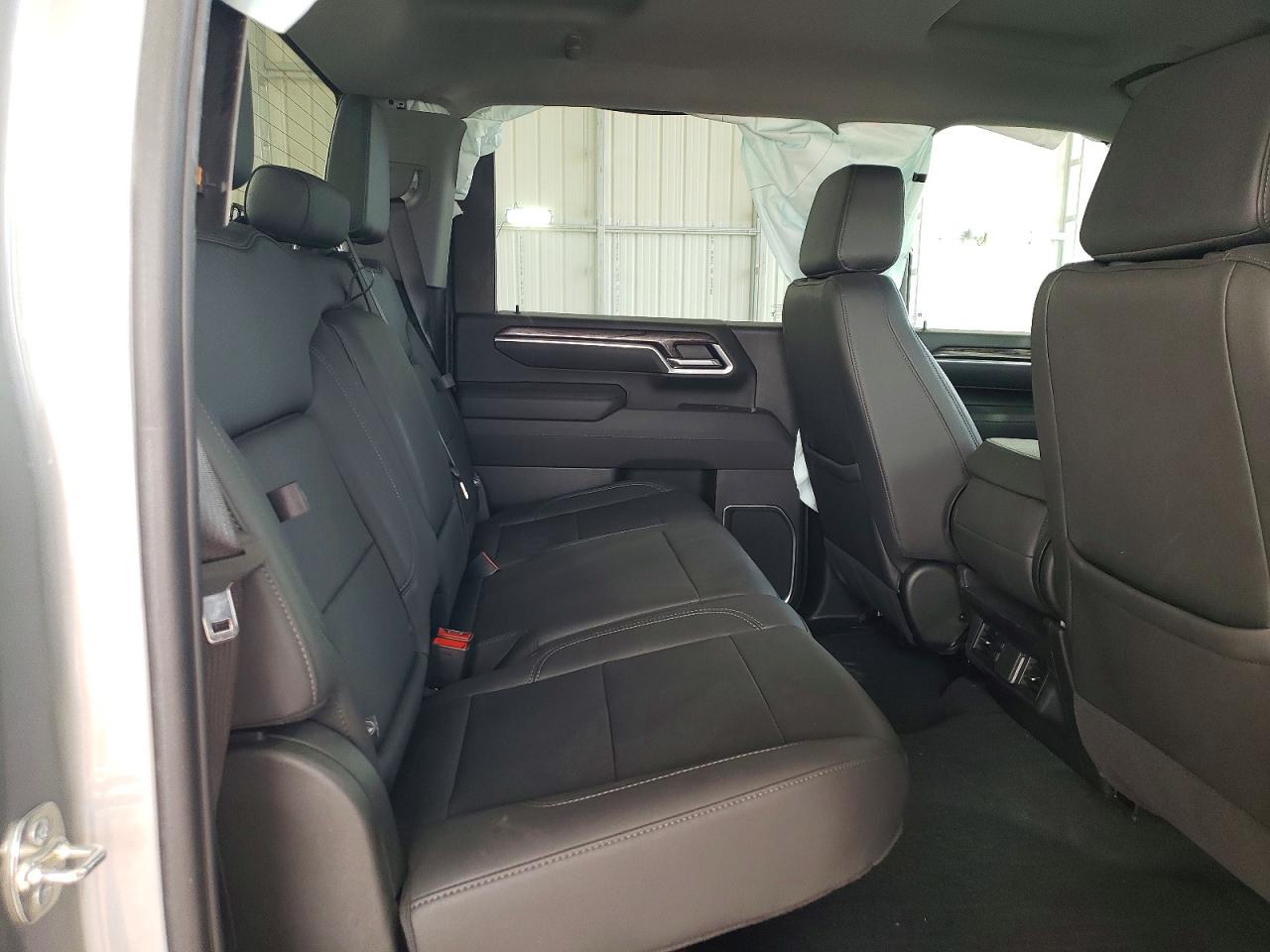 2025 CHEVROLET SILVERADO K2500 HEAVY DUTY LTZ photo 19