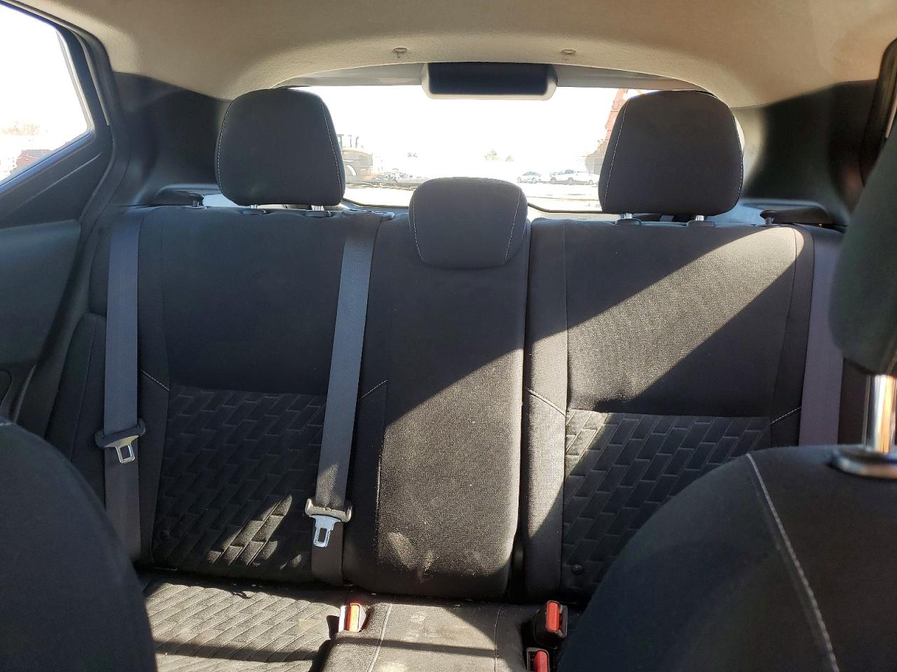 2021 NISSAN KICKS S photo 19