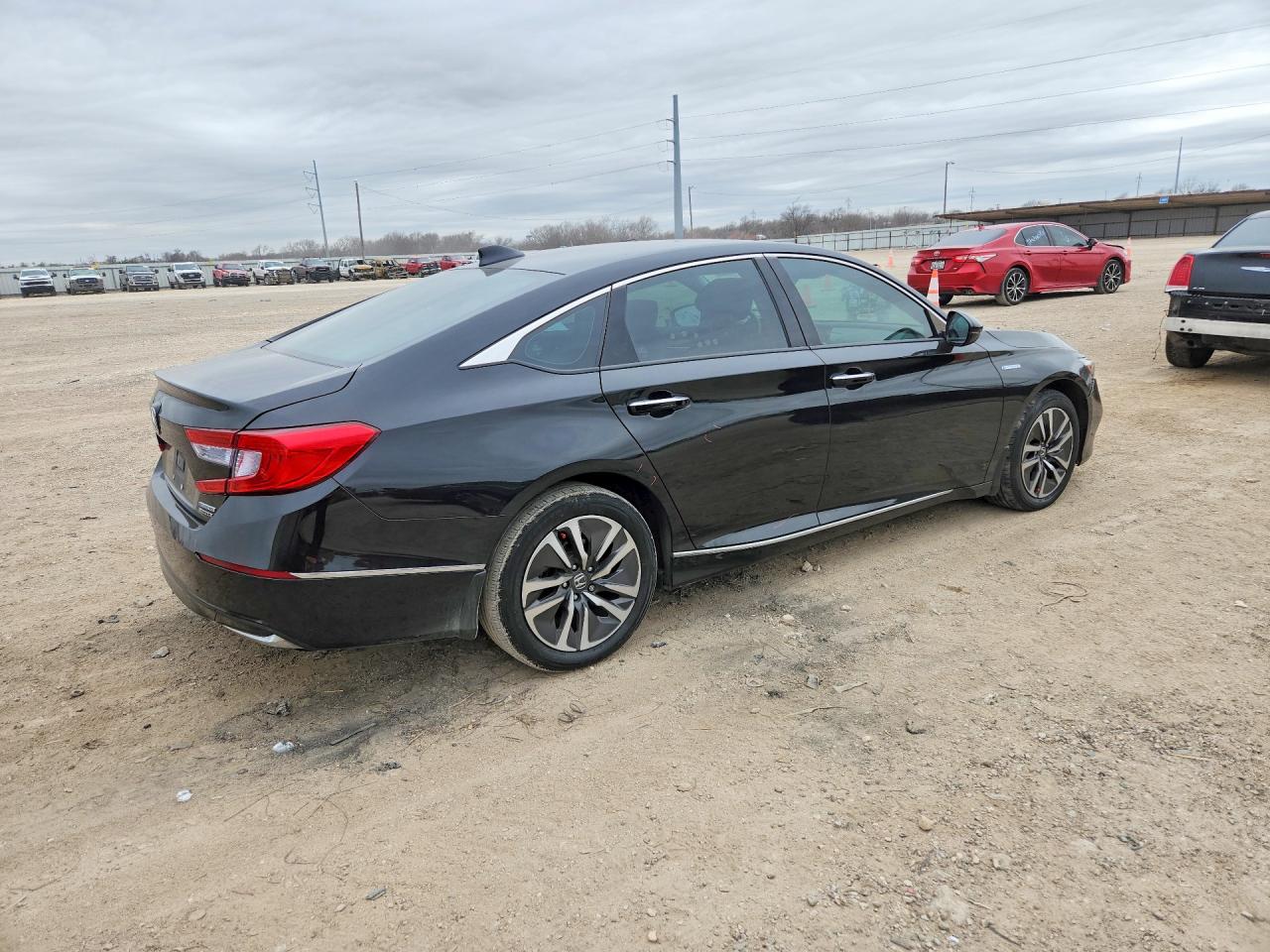 2020 HONDA ACCORD TOURING HYBRID photo 3