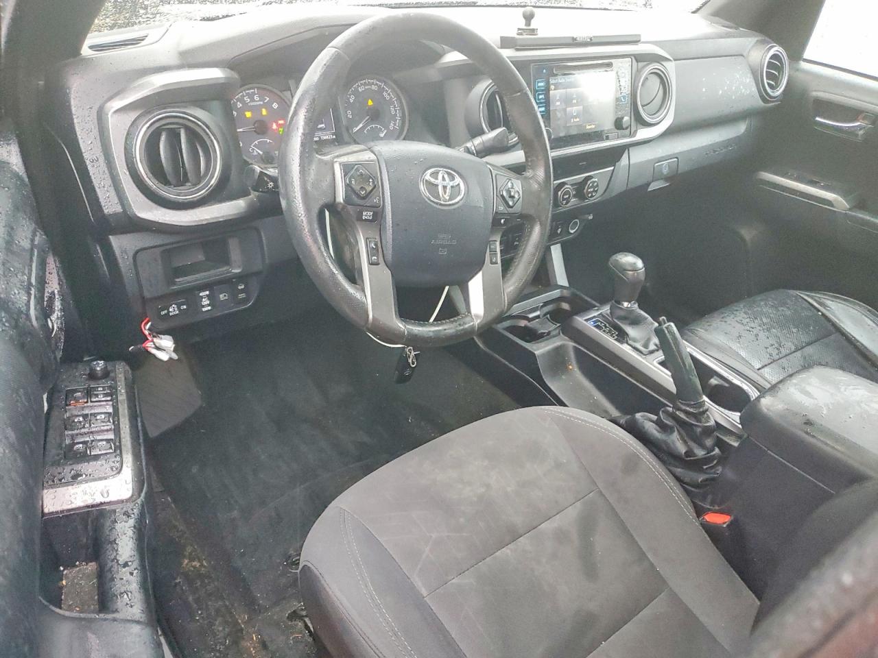 2019 TOYOTA TACOMA TRD OFF-ROAD photo 22
