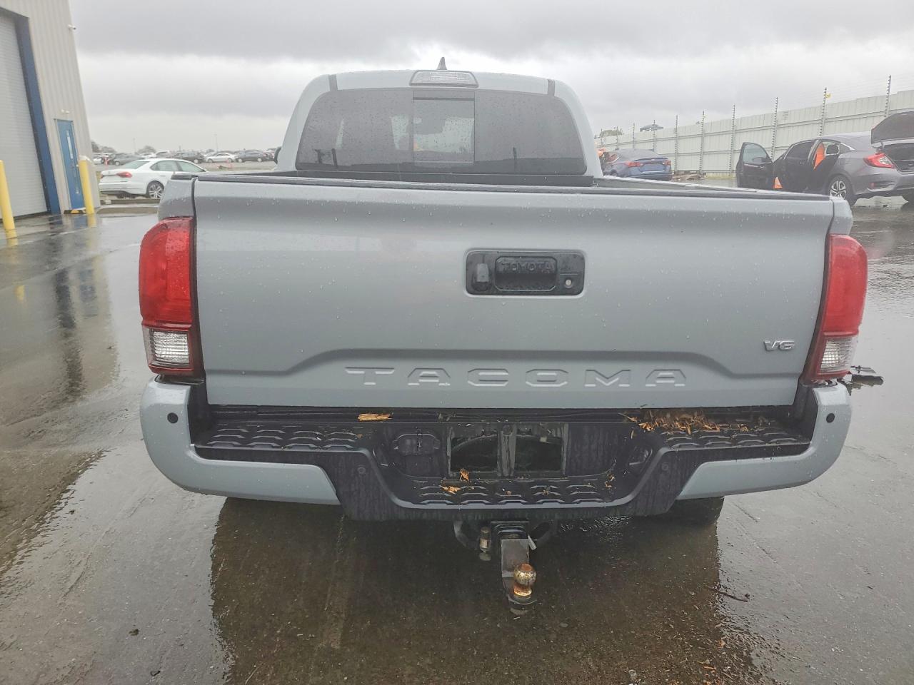 2019 TOYOTA TACOMA TRD OFF-ROAD photo 16