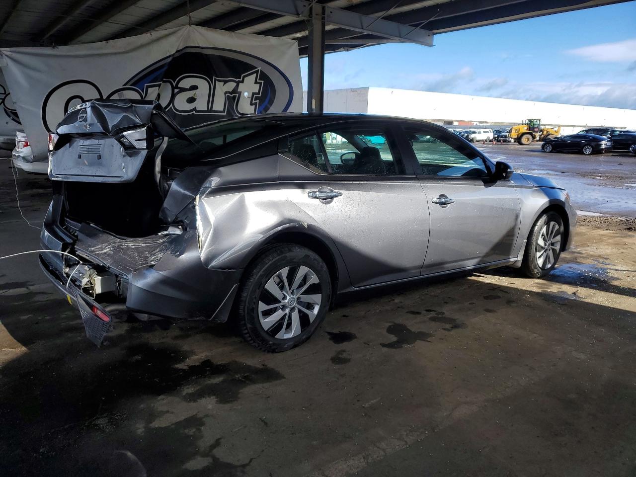 2024 NISSAN ALTIMA photo 3